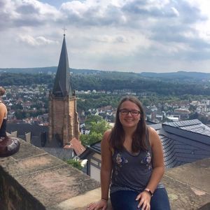 Meet your Posher, Emily